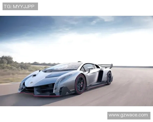 世界足球巨星的豪车榜单揭秘他们最爱的顶级座驾和奢华选择